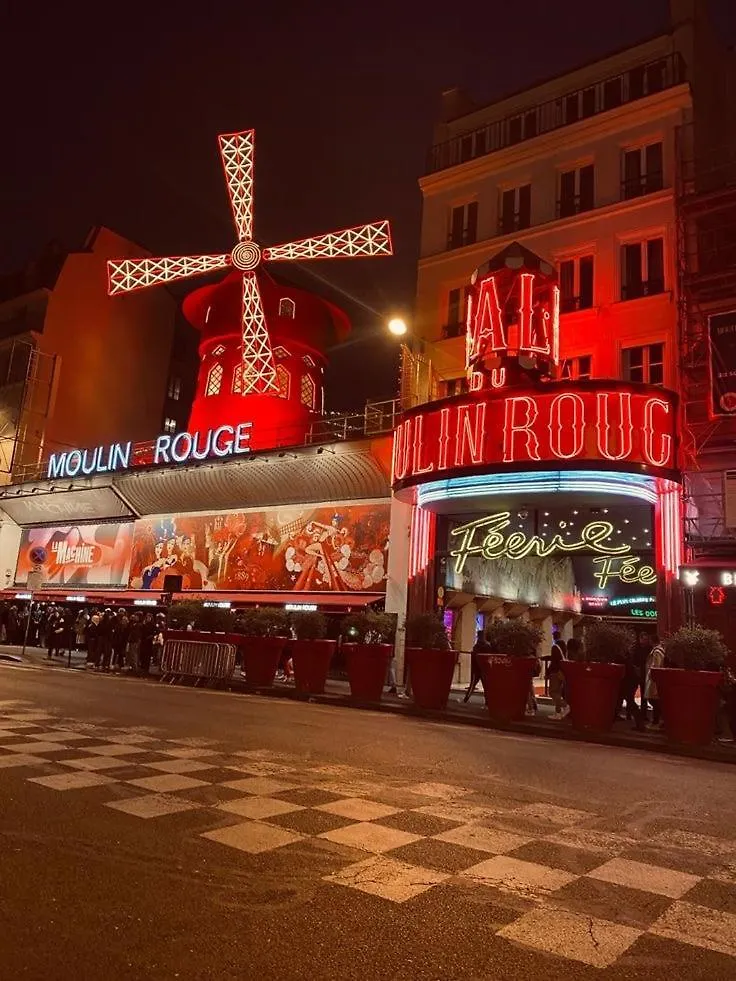 Moulin Rouge-charmant Apartment *